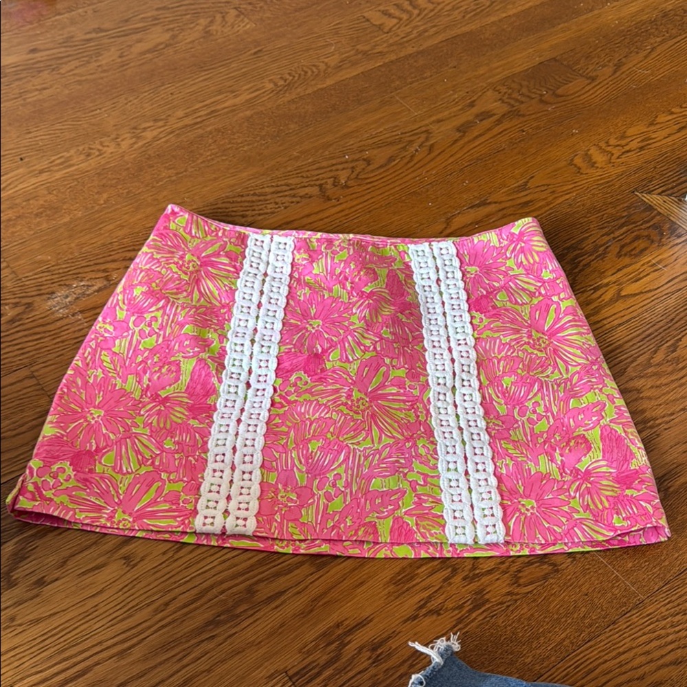 Lily Pulitzer Floral Pink and Green Skirt Size 8